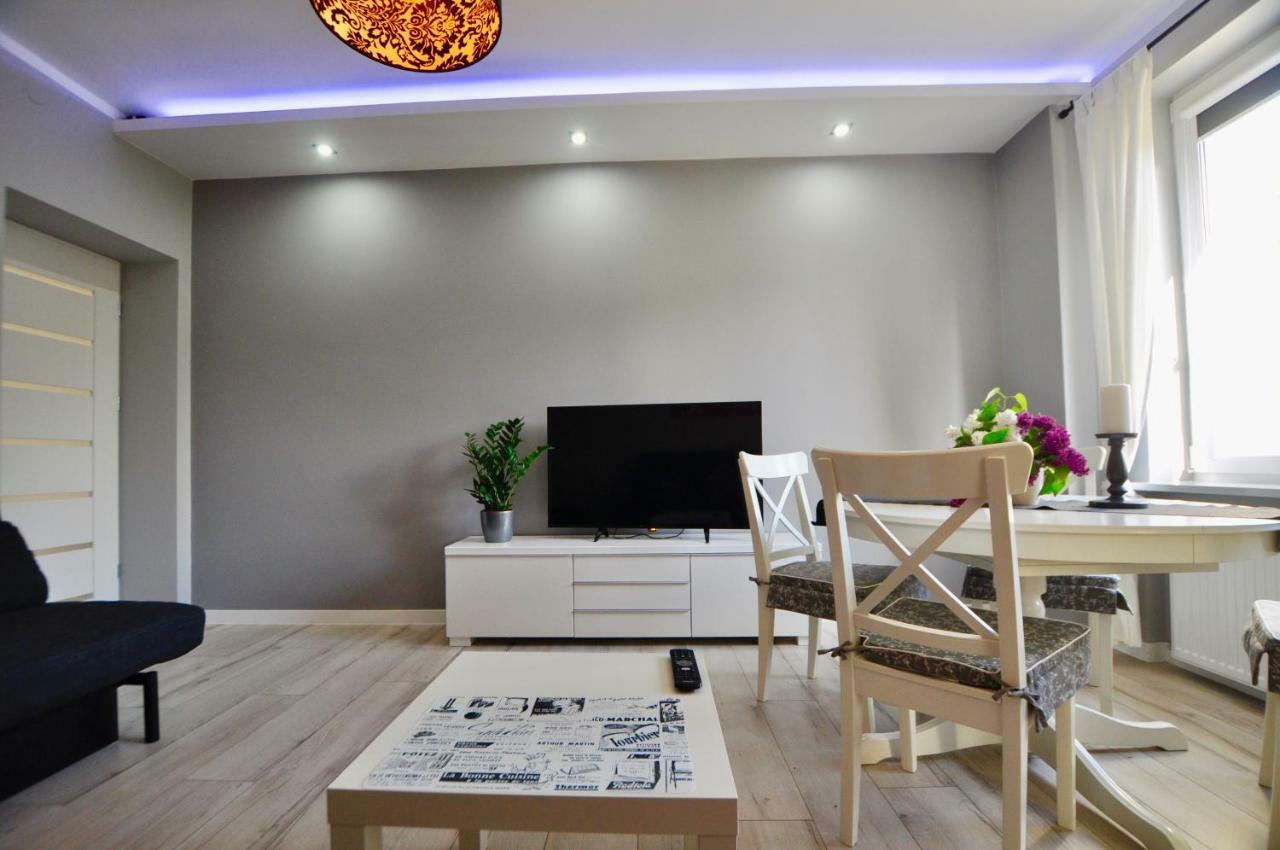 Apartament Grey Busko-Zdrój Zewnętrze zdjęcie